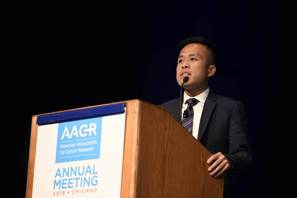 Stephen Mok, Ph.D. speaking at AACR18