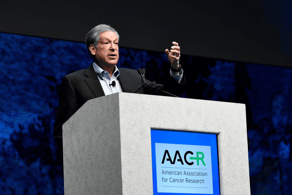 Robert Schreiber, Ph.D., speaking at AACR18